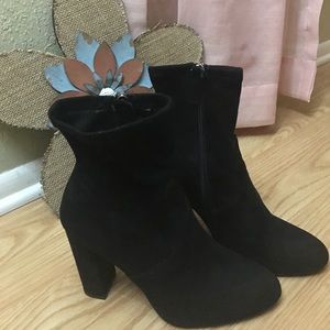 Steven Madden Black Booties